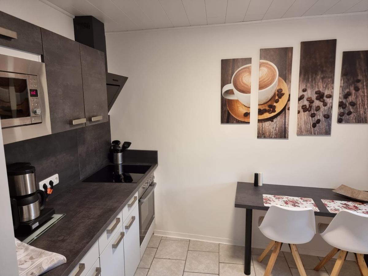Gaestehaus-Ferienwohnung-Appartement Mit Terrasse - Naehe Kliniken/ Herzzentrum Bad Oeynhausen Ngoại thất bức ảnh